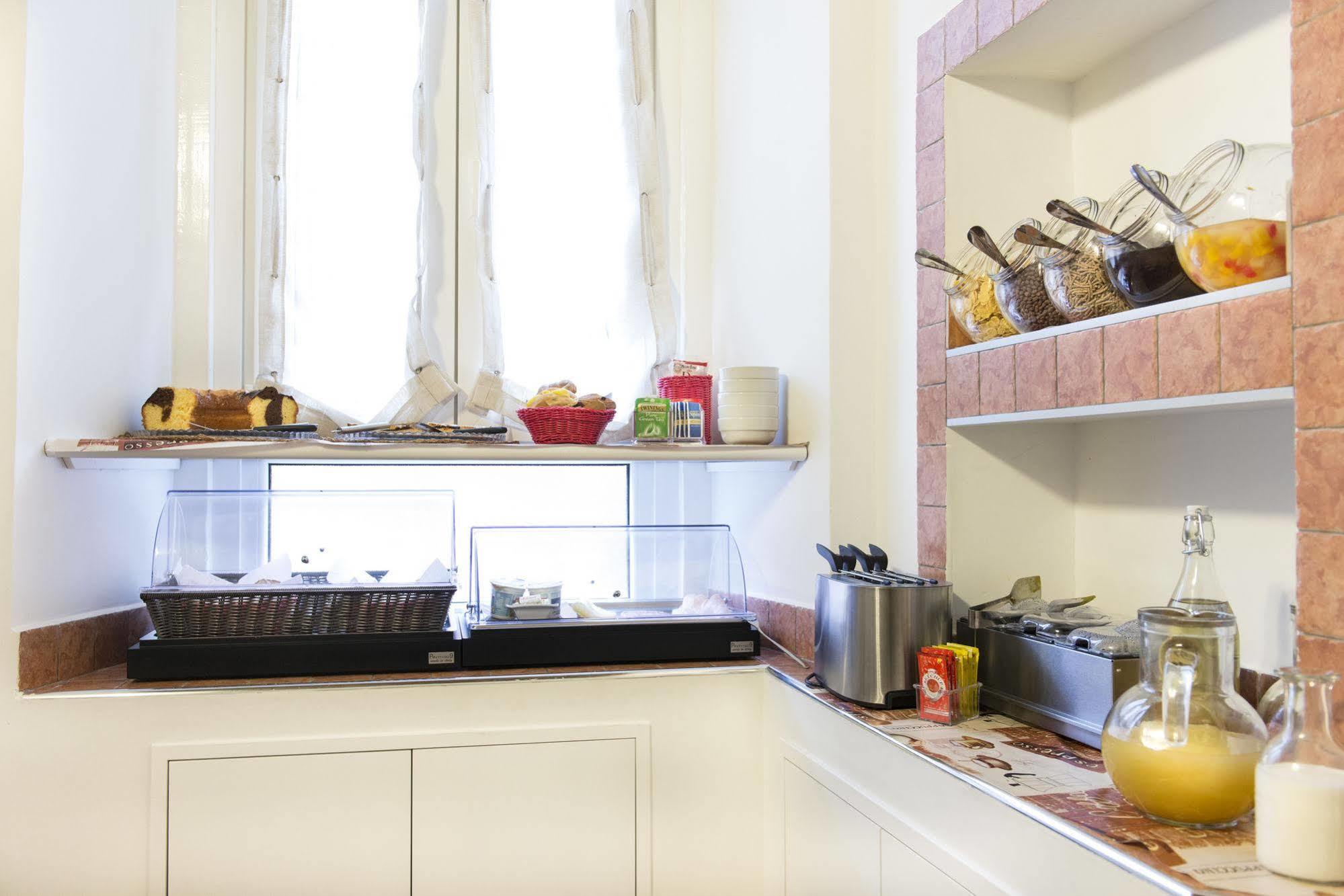Domus Trevi Bed & Breakfast Rom